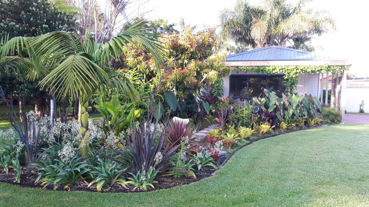 Ferienwohnung On The Point Whitianga Exterior foto